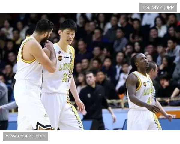 广州网球队以61分领跑冠军赛积分榜展现强劲实力