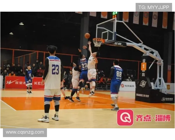 成都篮球队团队协作引发热议球迷对战术配合与球员默契提出质疑